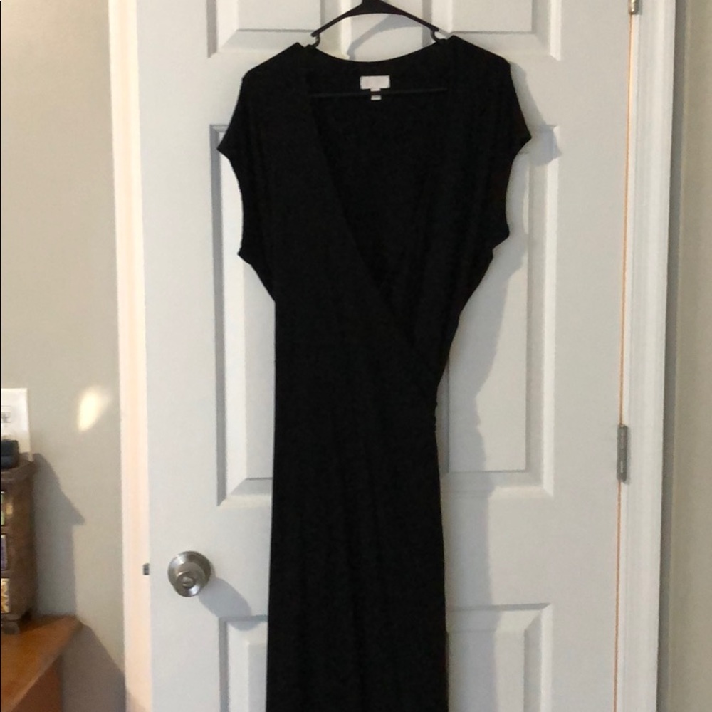 A Glow maternity wrap dress